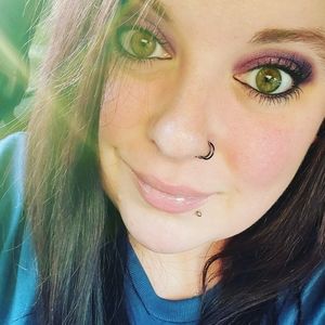 Meet your posher, Jessica!